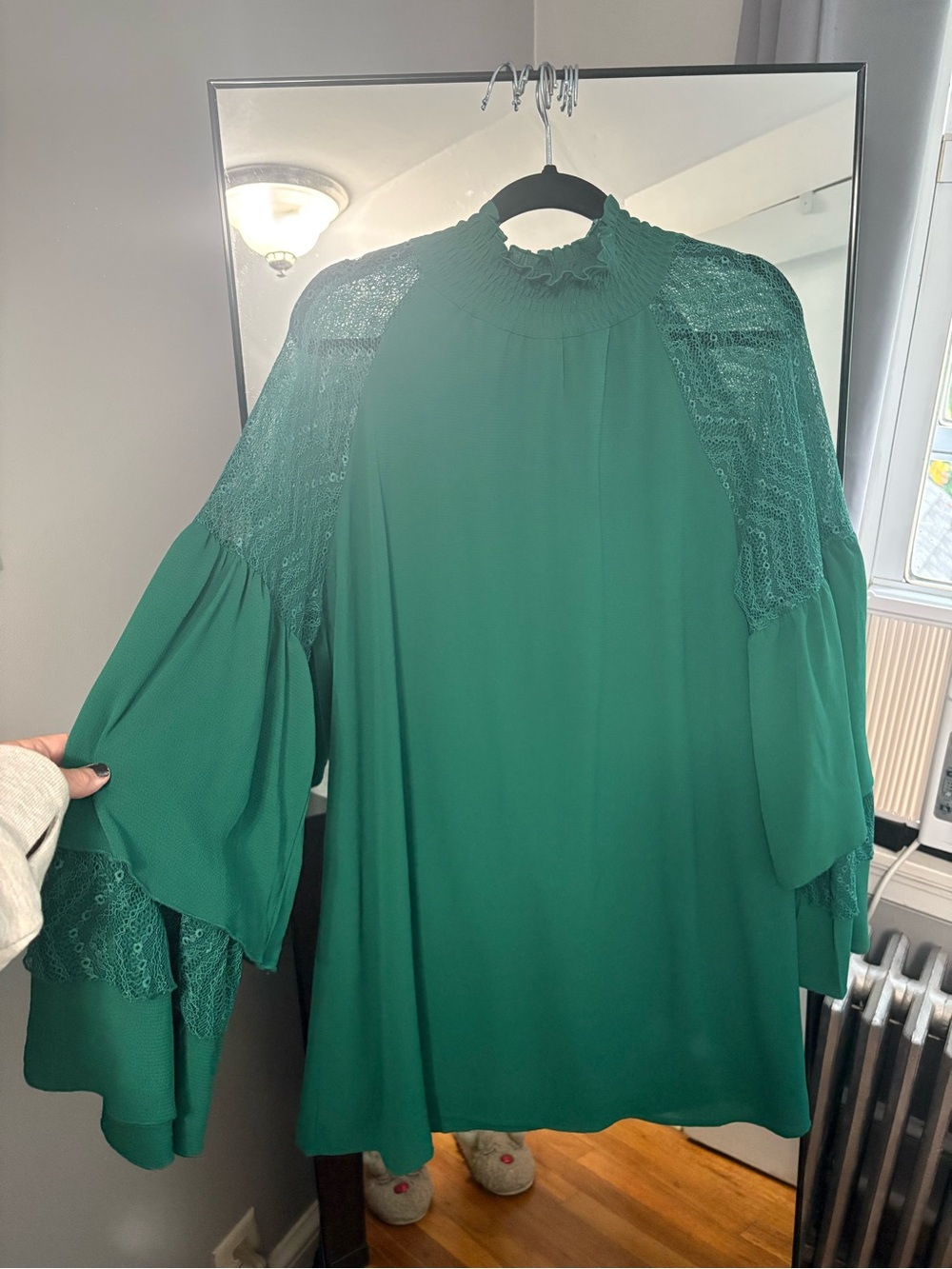 VENUS Emerald Green Lace-Trim Long Sleeve Dress - Picture 8 of 10